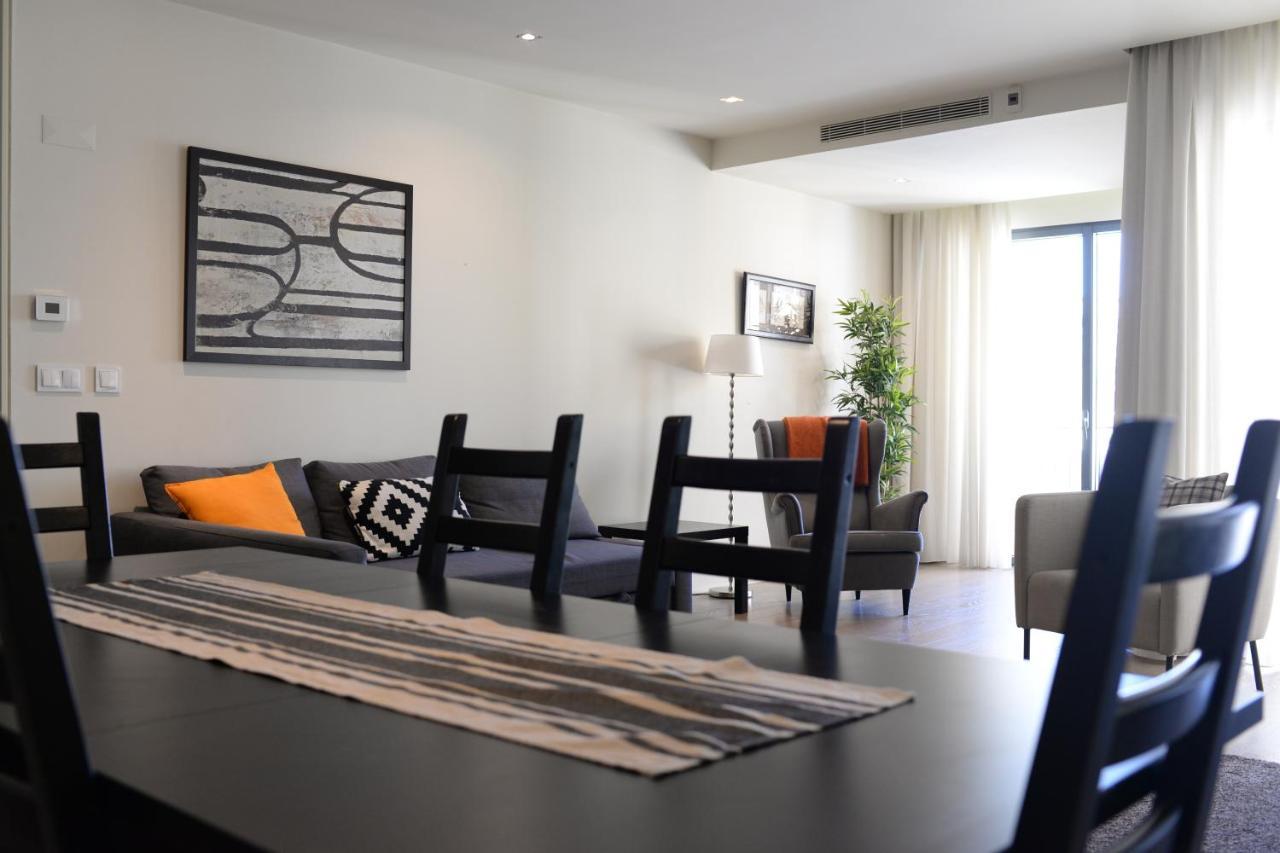 Apartment Lux With Pool And Garage