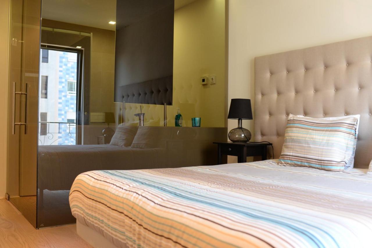 Lux With Pool And Garage Apartment Lisbon